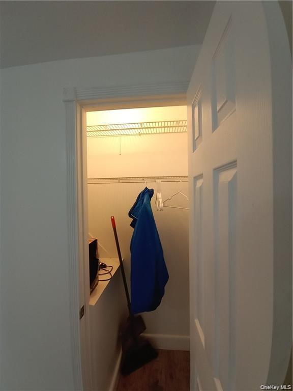 Building Photo - 11-15-15 W Main St