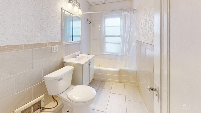 Building Photo - 1534 Belmar Rd