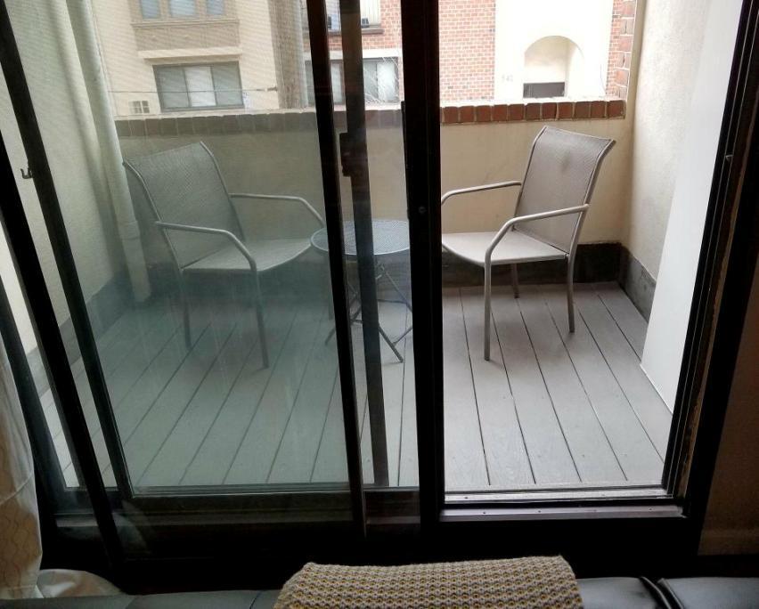 The balcony - 516 S 12th St