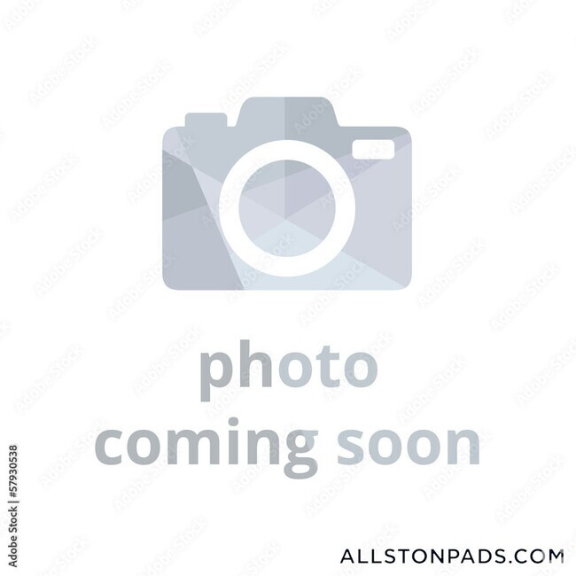 Building Photo - 518 Cambridge St