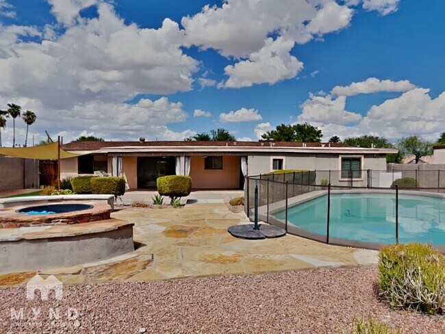 Building Photo - 17323 E Rosita Dr