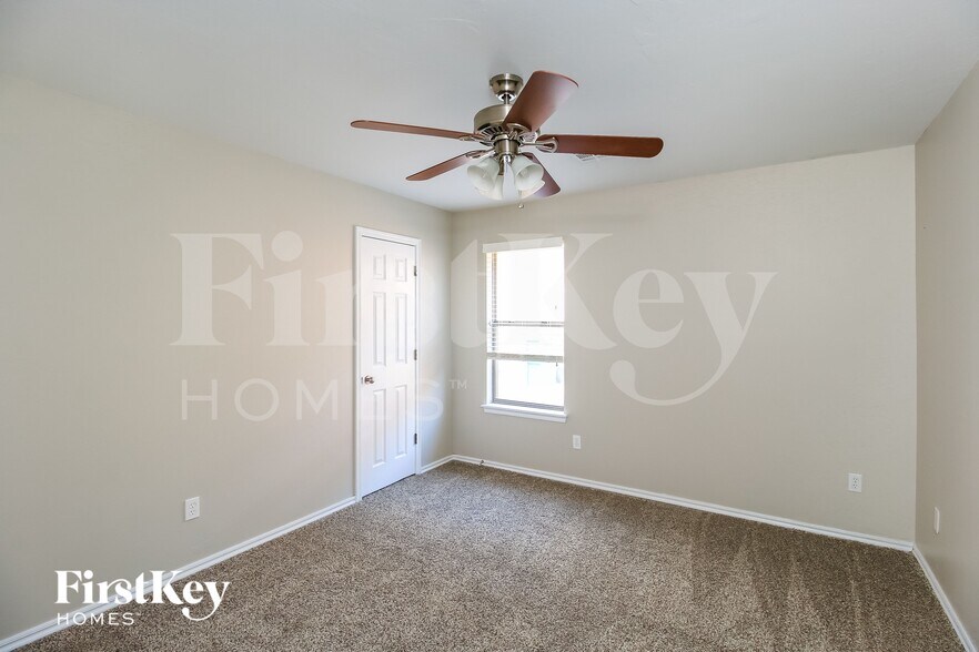 Building Photo - 2616 SE 93rd St