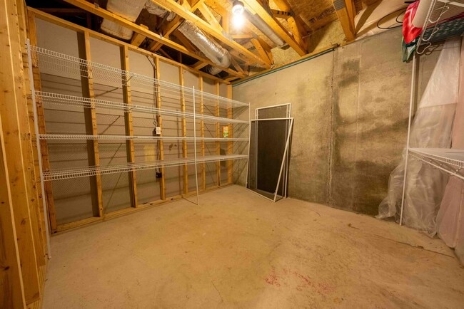 Building Photo - 59 Dicandra Dr