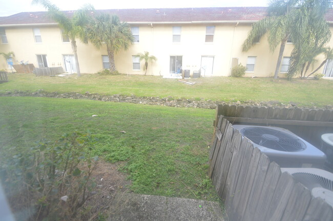 Building Photo - 2 Bedroom 2 Bath in Winter Park AVAILABLE AUGUST 17th!