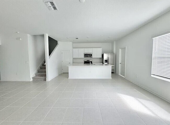 Building Photo - 2273 White Buffalo St