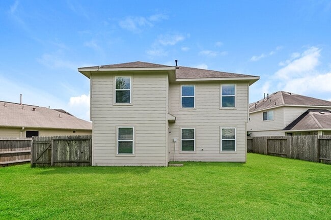 Building Photo - 915 Dancing Sun Court