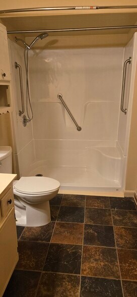 new walk-in shower - 107 N Roosevelt St