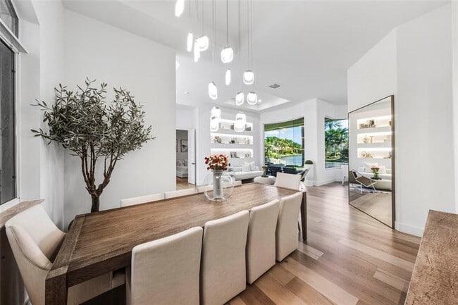 Building Photo - 11064 Canary Island Ct