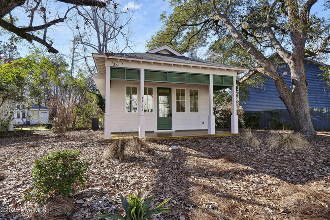 Building Photo - 1102 Tree Canopy Wy