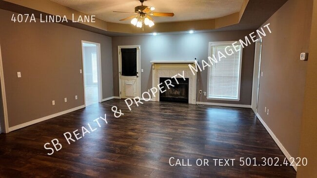 Building Photo - 407 Linda Ln