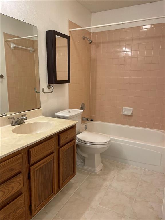 Building Photo - 8003 Willet Trail