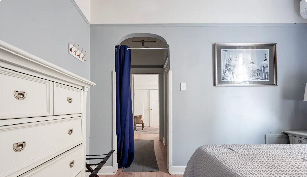 Building Photo - 4506 Walmsley Ave