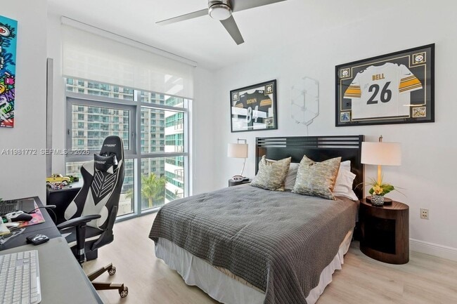 Building Photo - 3301 NE 1st Ave