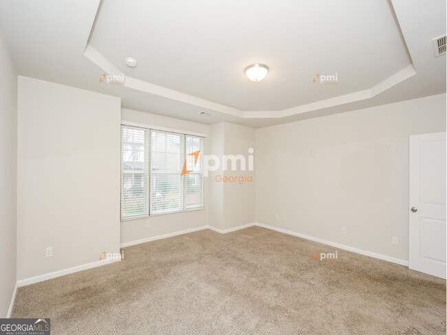 Building Photo - 3654 Madison St