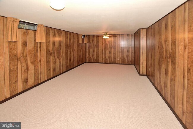 Building Photo - 11093 Robert Carter Rd