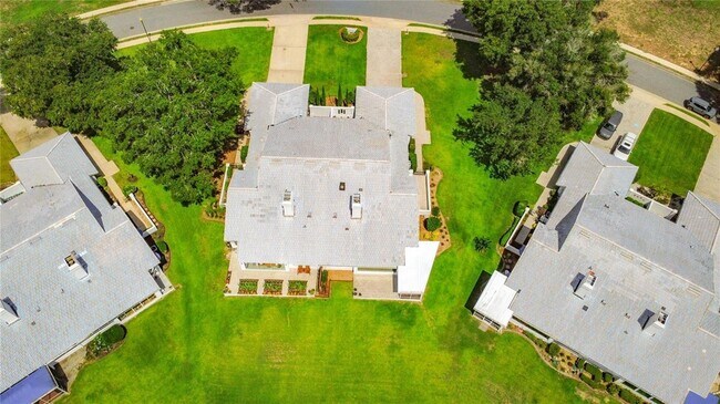 Building Photo - 6042 Topsail Rd