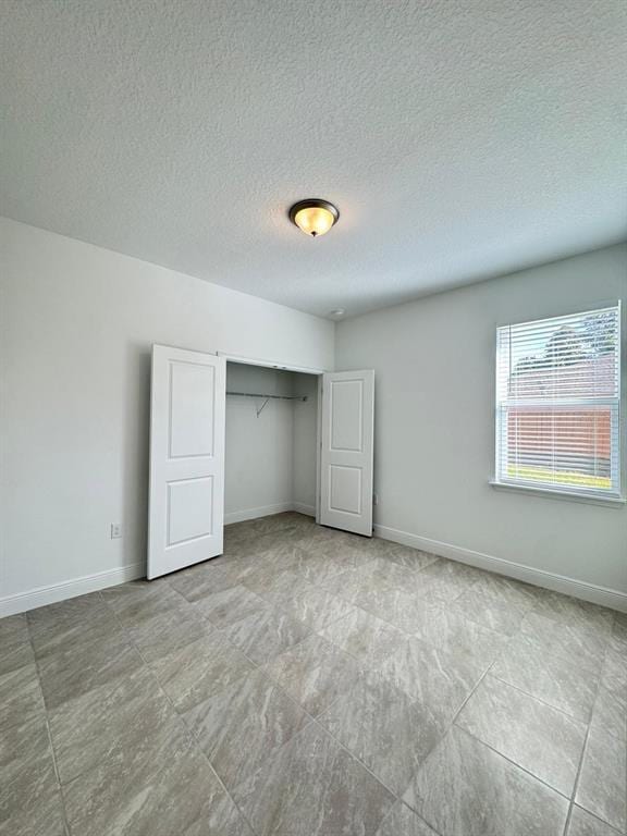 Building Photo - 442 Marion Oaks Course