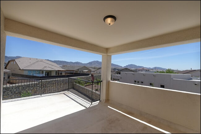 Building Photo - 2166 Enchanted Crst Dr