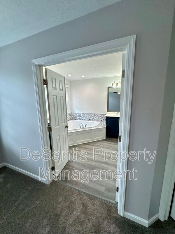 Building Photo - 307 Marshall Heights Dr