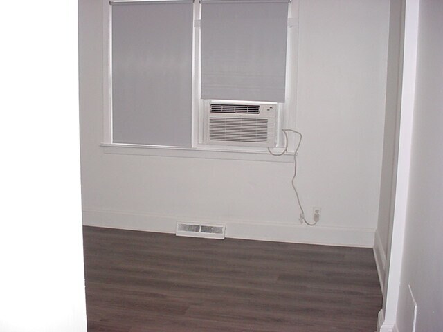 Building Photo - 719 Bethlehem Pike