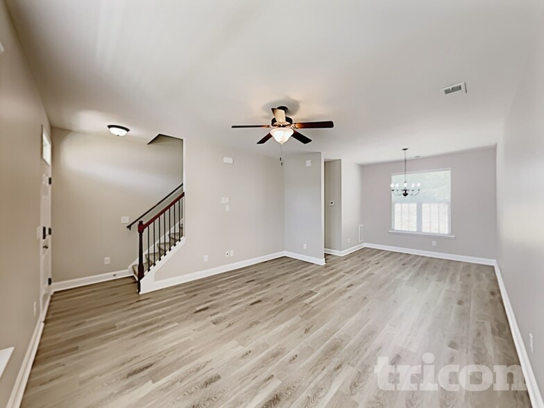 Building Photo - 6 Manzanita Ct