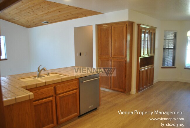 Building Photo - 4002 Argonaut Ave