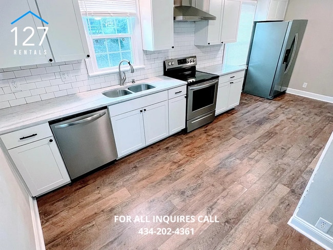 Building Photo - Spacious 2-Bedroom in the Heart of Lynchburg