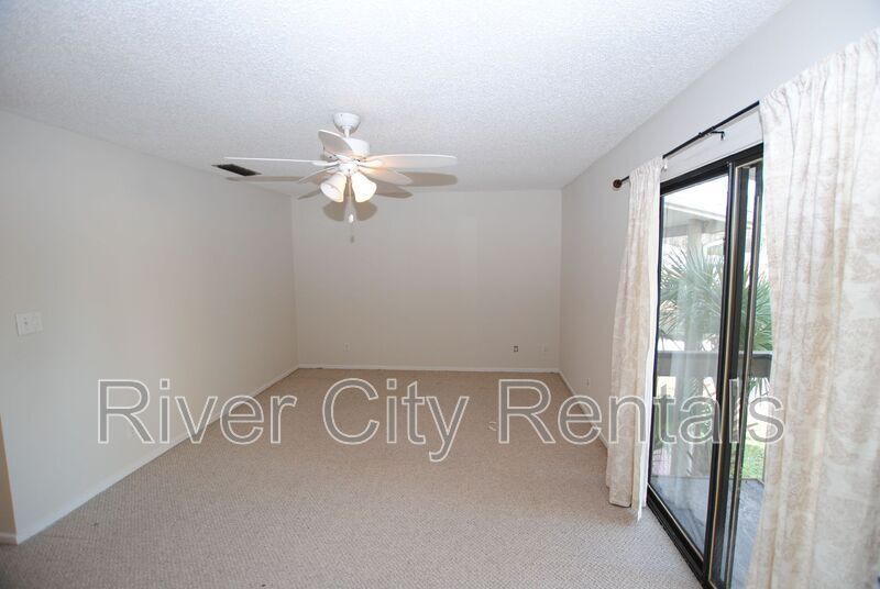 Building Photo - 7769 Point Vicente Ct