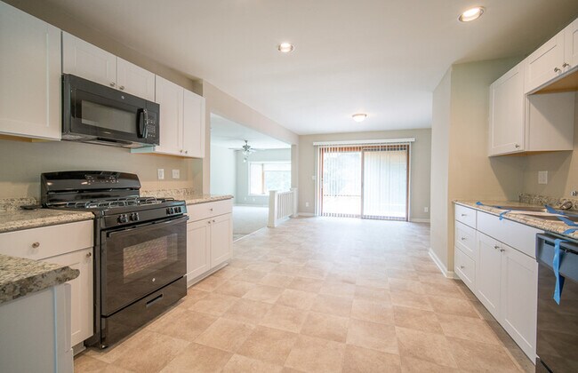 Building Photo - 12315 Adams Rd