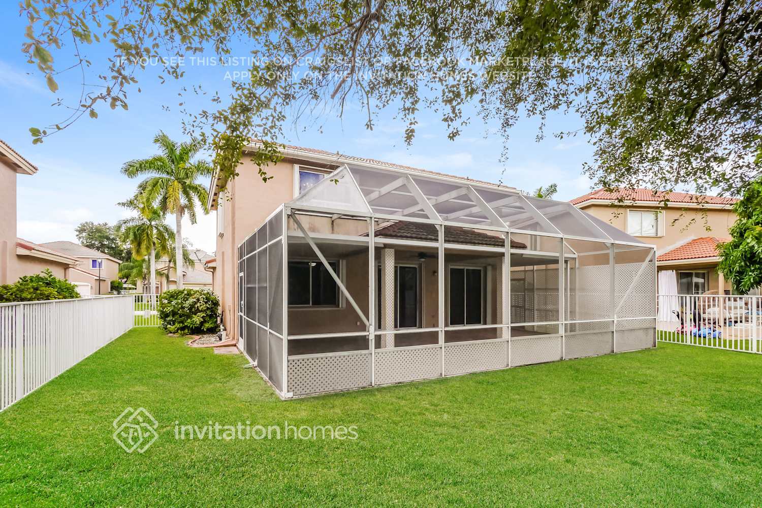 Building Photo - 3774 Woodfield Dr