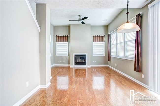 Building Photo - 709 Bedford Ct