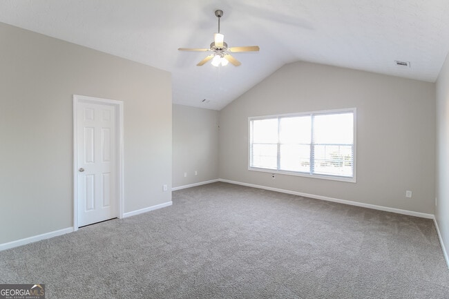 Building Photo - 503 Shadow Valley Ct
