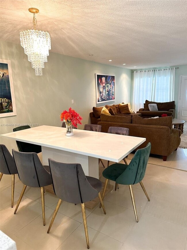 Building Photo - 1937 Sans Souci Blvd