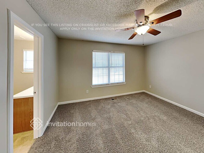 Building Photo - 101 Brandon Woods Cir