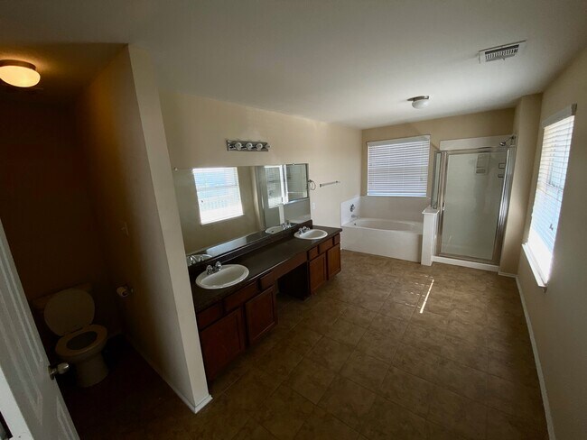 Building Photo - 5905 Adair Dr