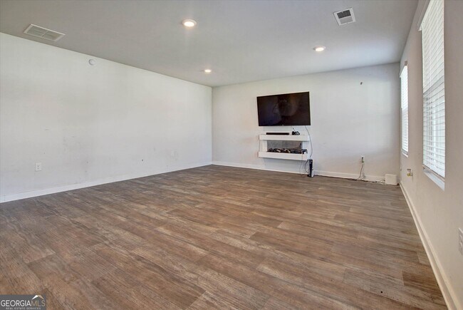 Building Photo - 1129 Bluecoat Cir