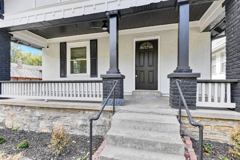 Building Photo - 4014 Roanoke Rd