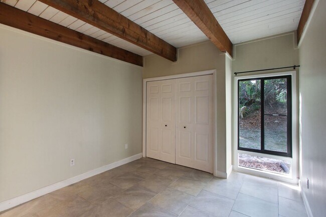 Building Photo - 115 Tomoka Trail