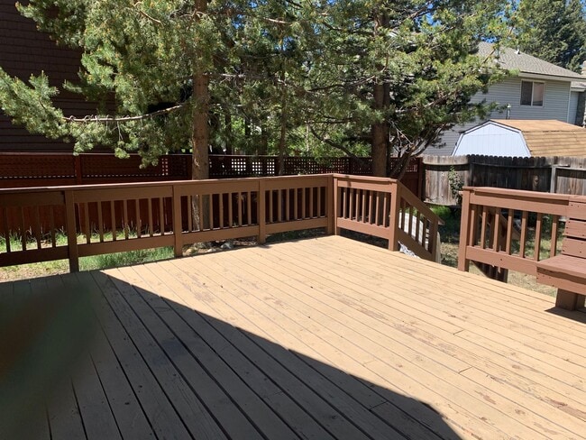 Building Photo - Cute home in popular Lakeside park neighborhood - walking distance to the lake, Heavenly Village ...