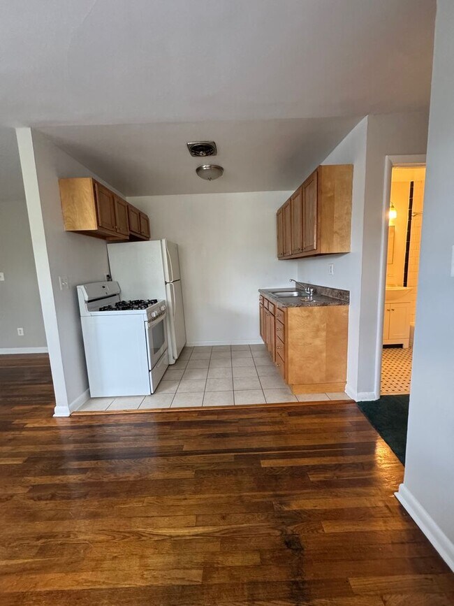 Building Photo - 4811 Minnesota Ave NE