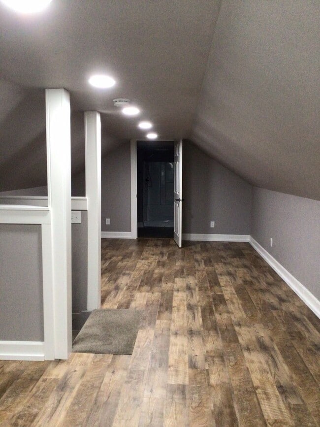 Building Photo - 477 I St