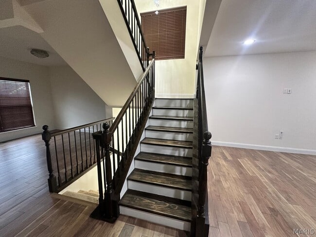 Building Photo - 330 Wilhelmine Ct