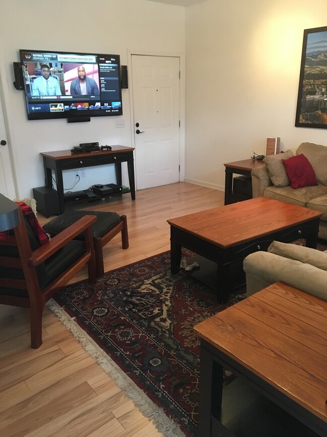 Building Photo - 64 Clingman Ave