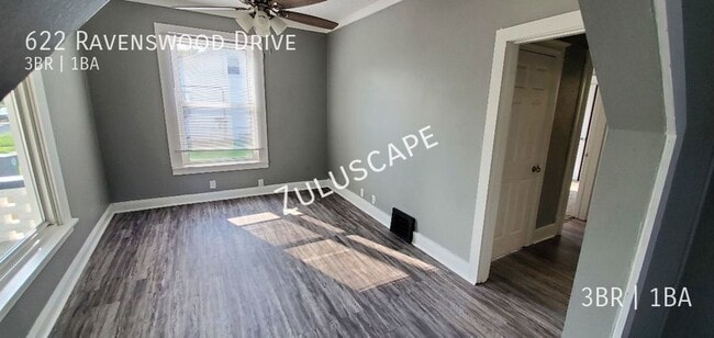 Building Photo - 622 Ravenswood Dr