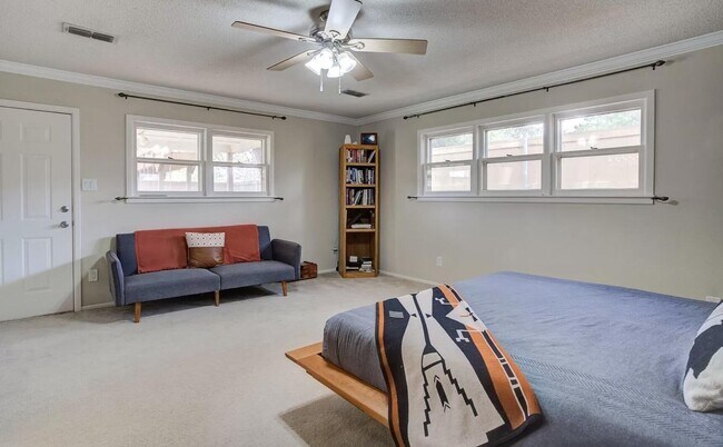 Building Photo - 4804 16th St