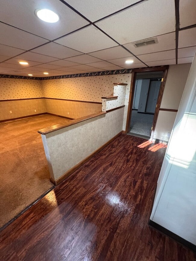 Building Photo - 27 Gordon St