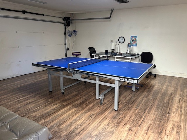 Building Photo - 944 Erica Dr