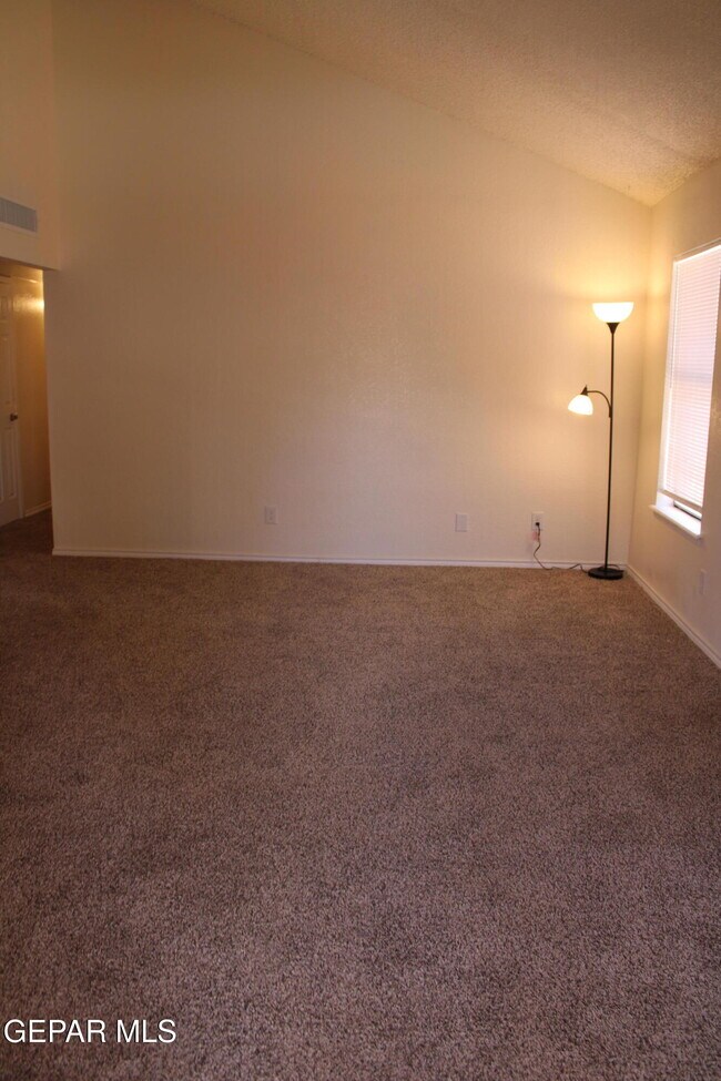 Building Photo - 11736 Trey Burton Dr