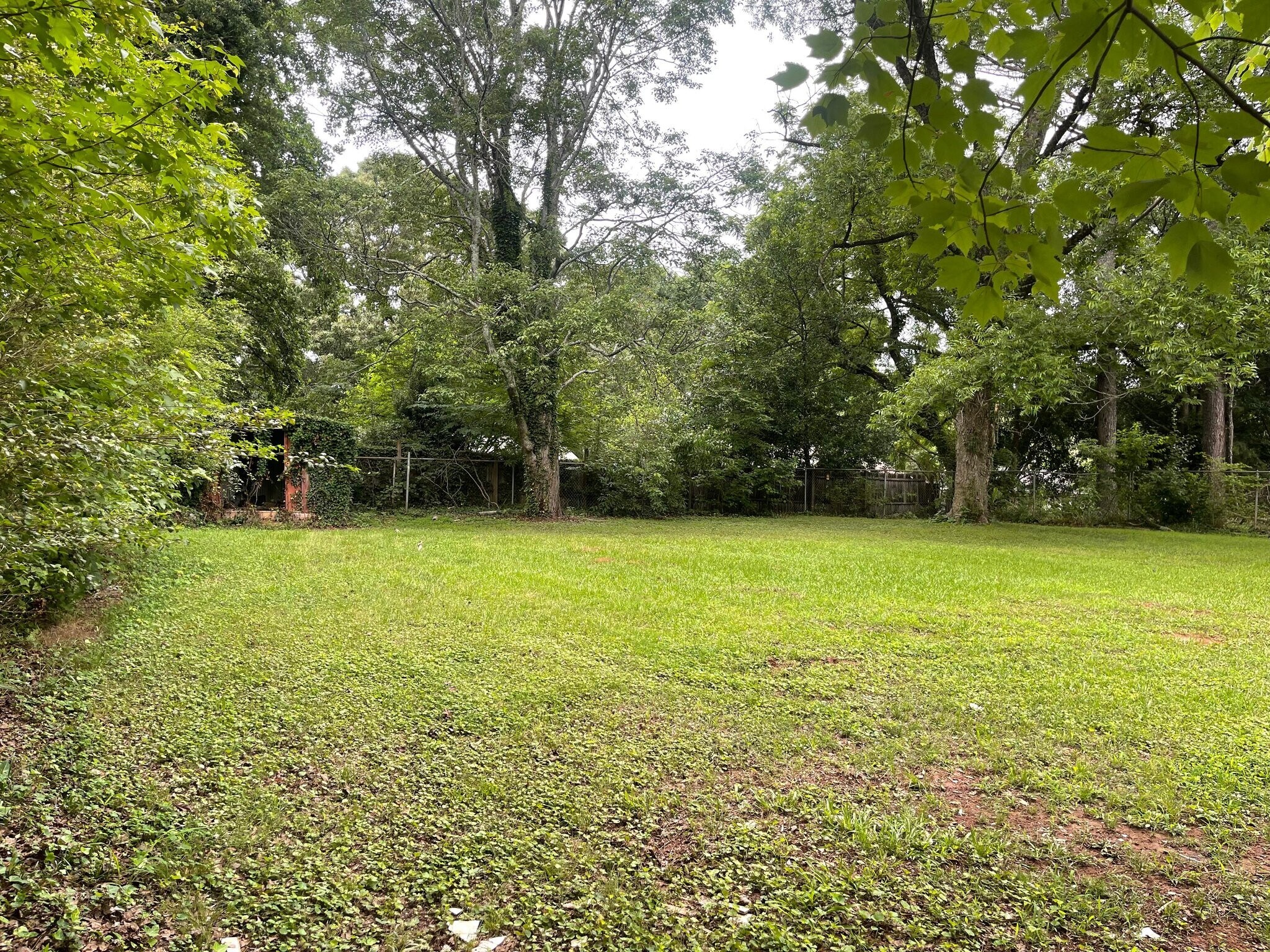 Building Photo - 3642 Marlborough Dr