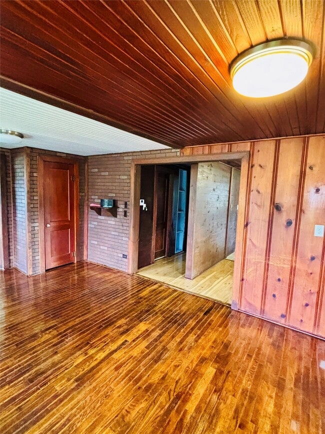 Building Photo - 12431 Old Needville Fairchild Rd